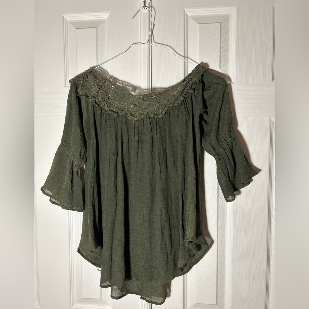 jella c. Off the shoulder green top